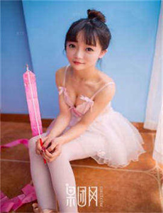 《熟女毛毛多熟妇人妻AV》